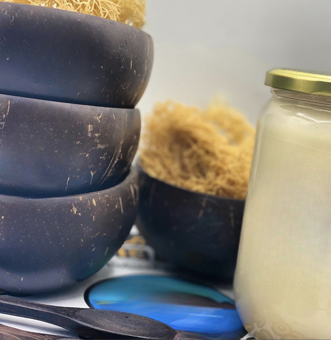 Mama's Coconut Bowl Set